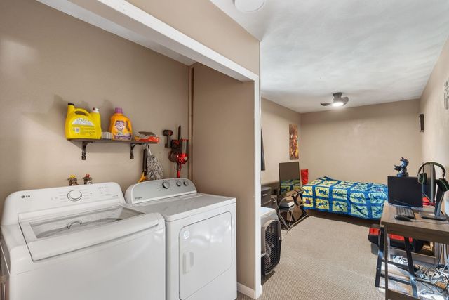 14028 Knoxville Rd Road, Milan, IL 61264