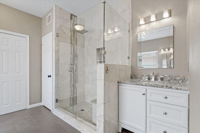 2625 Seashore Drive, Seabrook, TX 77586