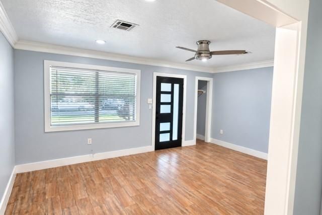658 Sulphur Street, Houston, TX 77034