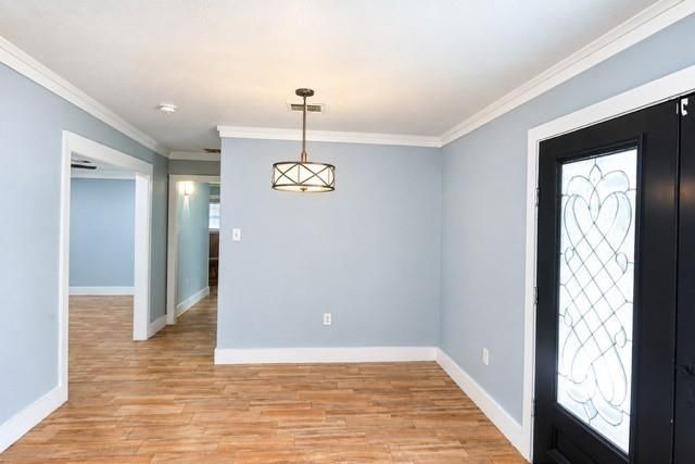 658 Sulphur Street, Houston, TX 77034