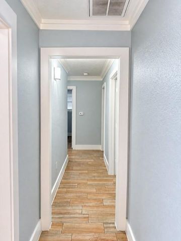 658 Sulphur Street, Houston, TX 77034
