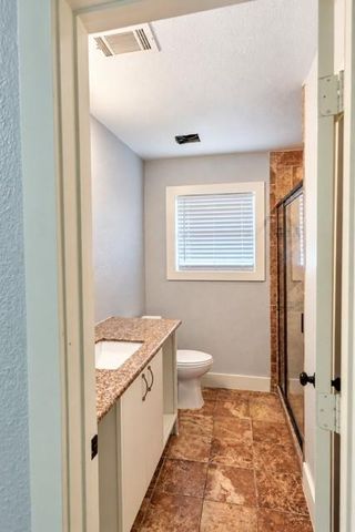 658 Sulphur Street, Houston, TX 77034