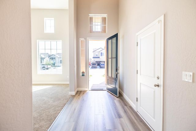 4103 Keats Avenue, Clovis, CA 93619