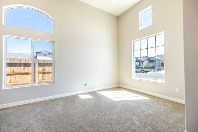 4103 Keats Avenue, Clovis, CA 93619