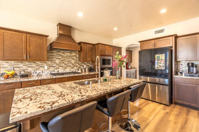 4103 Keats Avenue, Clovis, CA 93619