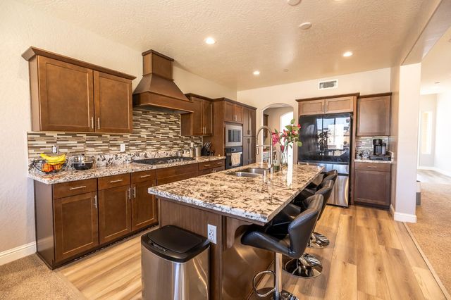 4103 Keats Avenue, Clovis, CA 93619