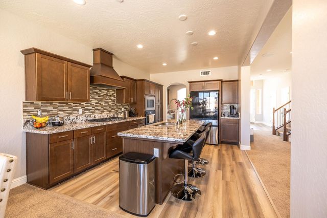 4103 Keats Avenue, Clovis, CA 93619