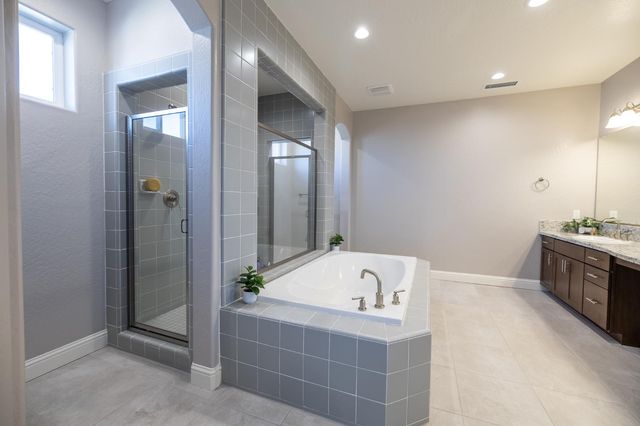 4103 Keats Avenue, Clovis, CA 93619