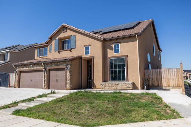 4103 Keats Avenue, Clovis, CA 93619