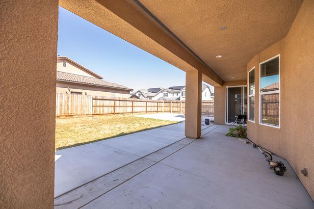 4103 Keats Avenue, Clovis, CA 93619