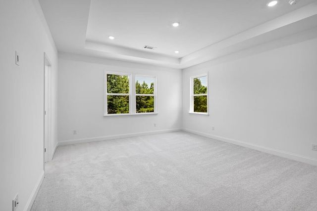 82 Sheryl Way, Loganville, GA 30052