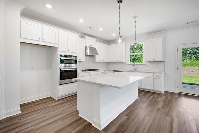 82 Sheryl Way, Loganville, GA 30052