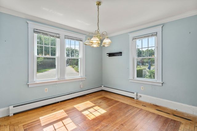 32 Wilmont St, Chicopee, MA 01013