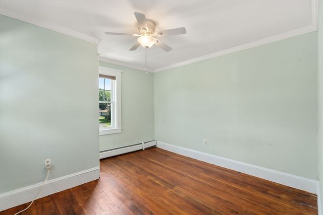 32 Wilmont St, Chicopee, MA 01013