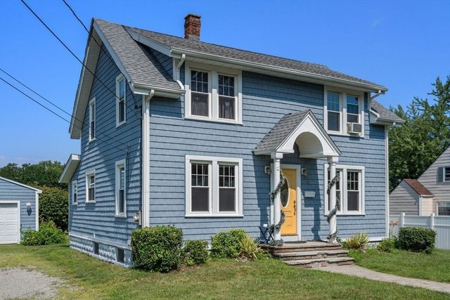 32 Wilmont St, Chicopee, MA 01013
