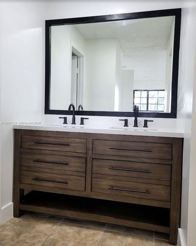 468 NE 206th Ln 202, Miami, FL 33179