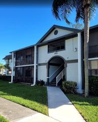 468 NE 206th Ln 202, Miami, FL 33179