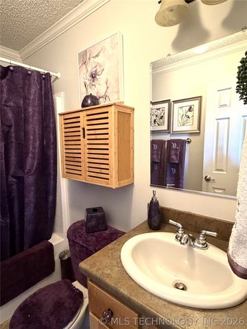 62000 E 315th Loop 23, Grove, OK 74344