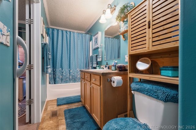 62000 E 315th Loop 23, Grove, OK 74344