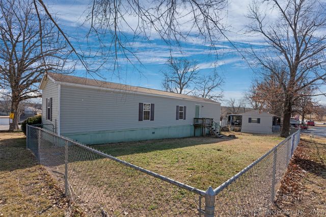 62000 E 315th Loop 23, Grove, OK 74344