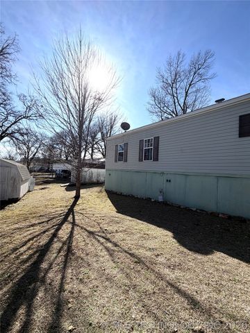 62000 E 315th Loop 23, Grove, OK 74344