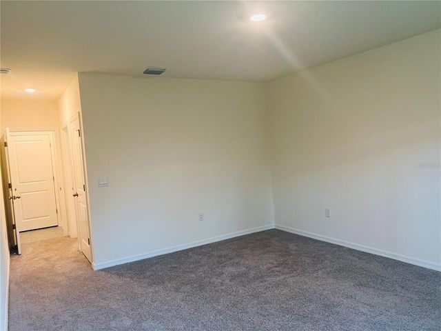51 HICKORY COURSE TRAIL, Ocala, FL 34472