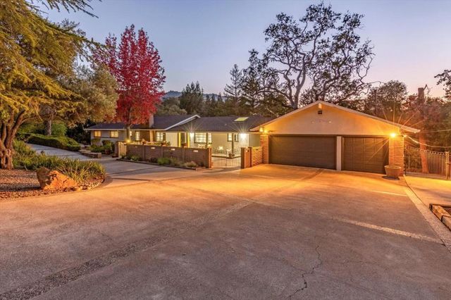 14847 FRUITVALE Avenue, Saratoga, CA 95070