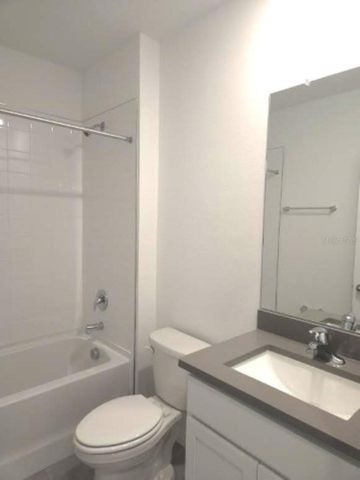 35589 LOCKMAN WAY, Zephyrhills, FL 33541