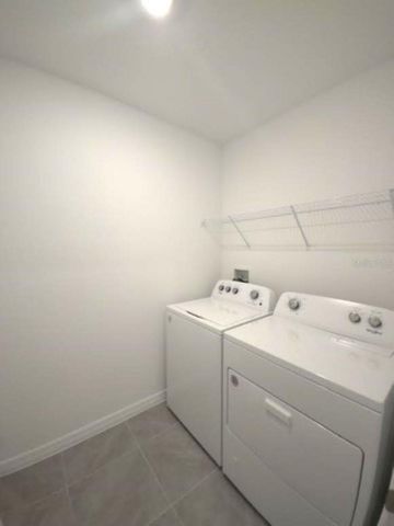 35589 LOCKMAN WAY, Zephyrhills, FL 33541