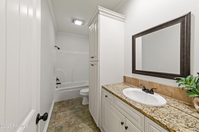 303 Rolling Mill Lane, Youngsville, LA 70592