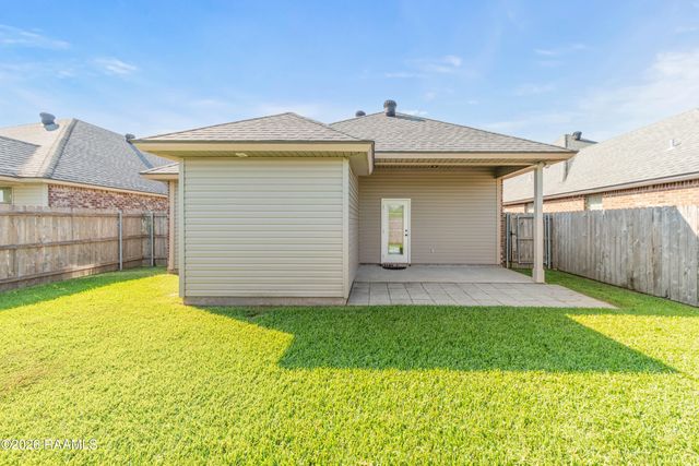 303 Rolling Mill Lane, Youngsville, LA 70592