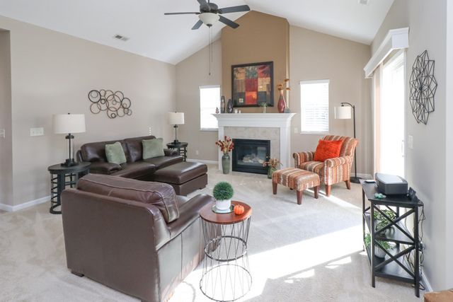 1560 S Bridgewater Way, Mansfield, OH 44906