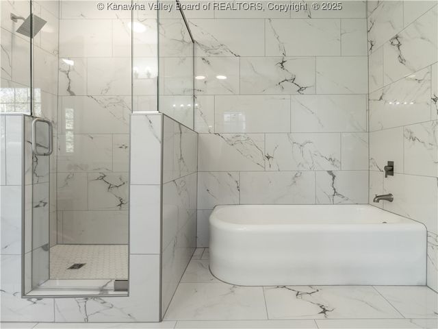 927 Ridgemont Road, Charleston, WV 25314