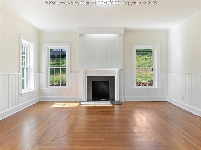 927 Ridgemont Road, Charleston, WV 25314