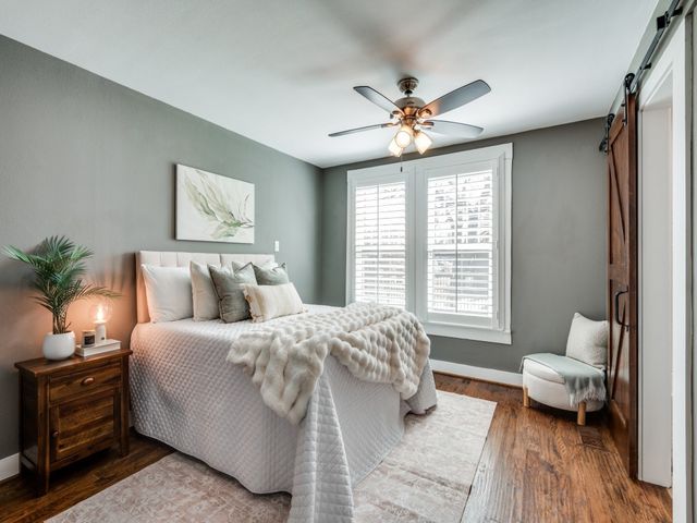 2200 W 10th Street, Dallas, TX 75208