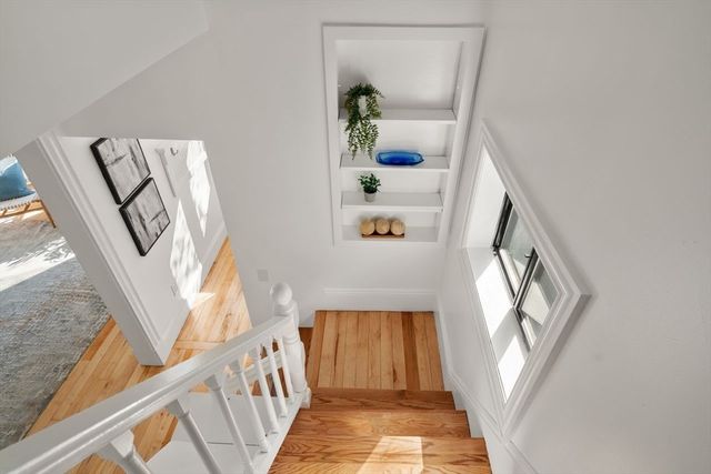 221 Highland Ave. 2, Somerville, MA 02143