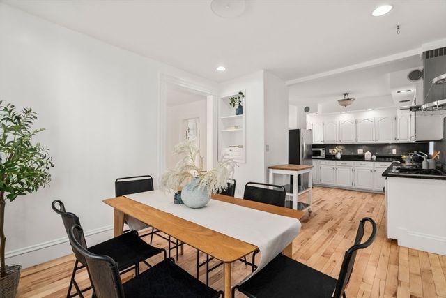 221 Highland Ave. 2, Somerville, MA 02143