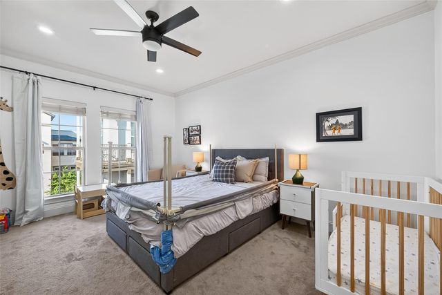 912 Lovett C, Houston, TX 77006