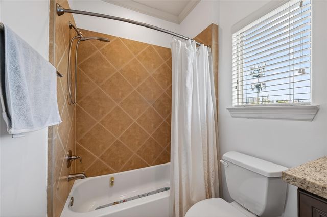 912 Lovett C, Houston, TX 77006