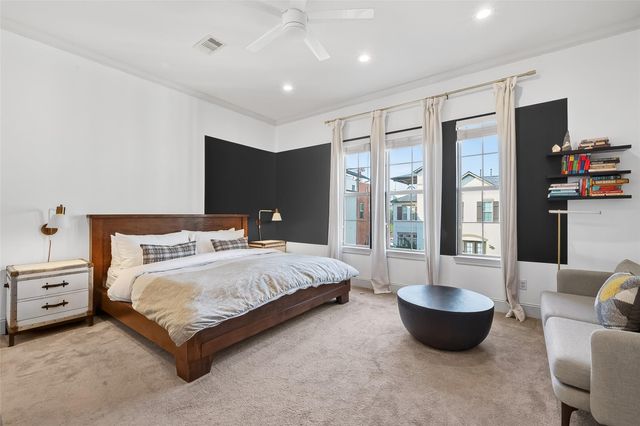 912 Lovett C, Houston, TX 77006