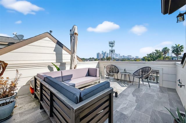 912 Lovett C, Houston, TX 77006