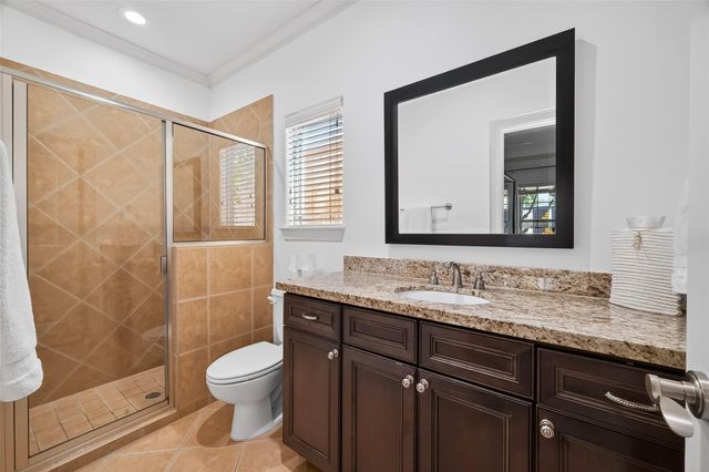 912 Lovett C, Houston, TX 77006