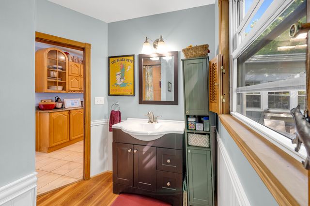 155 Forest St, Haverhill, MA 01832