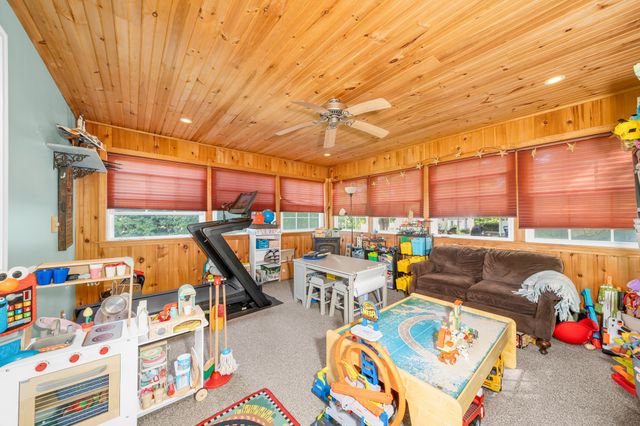 155 Forest St, Haverhill, MA 01832
