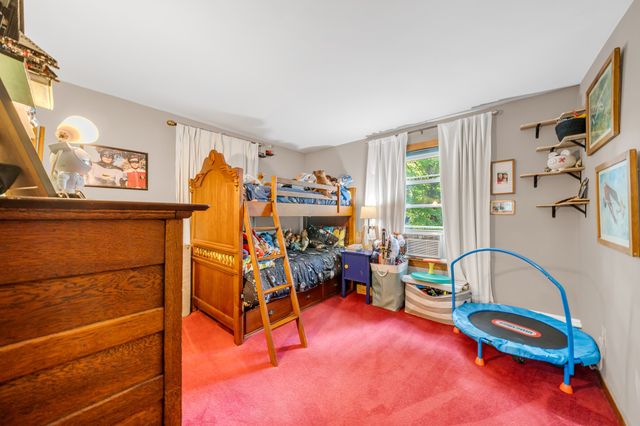 155 Forest St, Haverhill, MA 01832