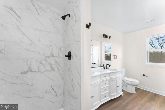 1086 REYNOLDS ROAD, Cross Junction, VA 22625