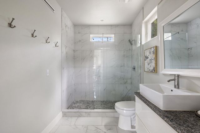1604 Haskell ST 2, Austin, TX 78702