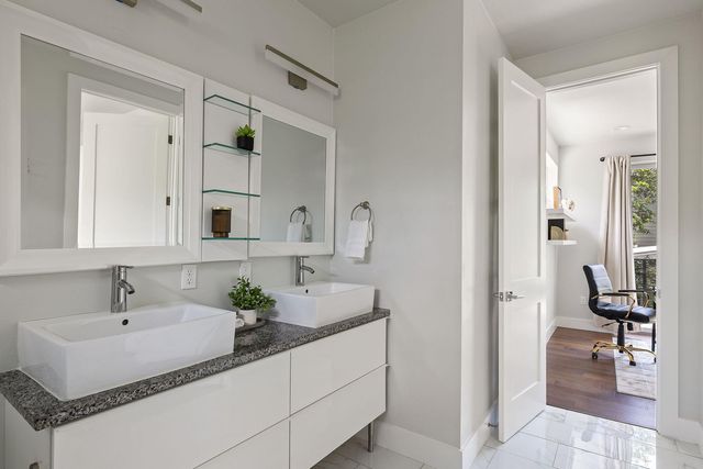 1604 Haskell ST 2, Austin, TX 78702