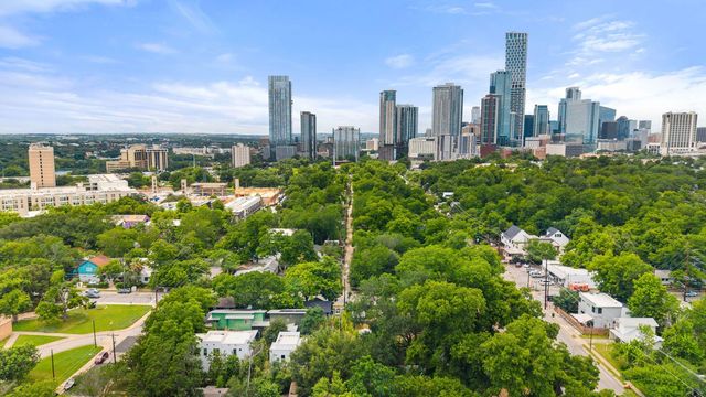 1604 Haskell ST 2, Austin, TX 78702