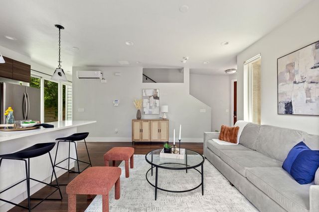 1604 Haskell ST 2, Austin, TX 78702